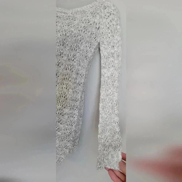 Bethany Mota Cable Knit Sweater, light gray, scoop neck, womens size xs - Picture 3 of 8